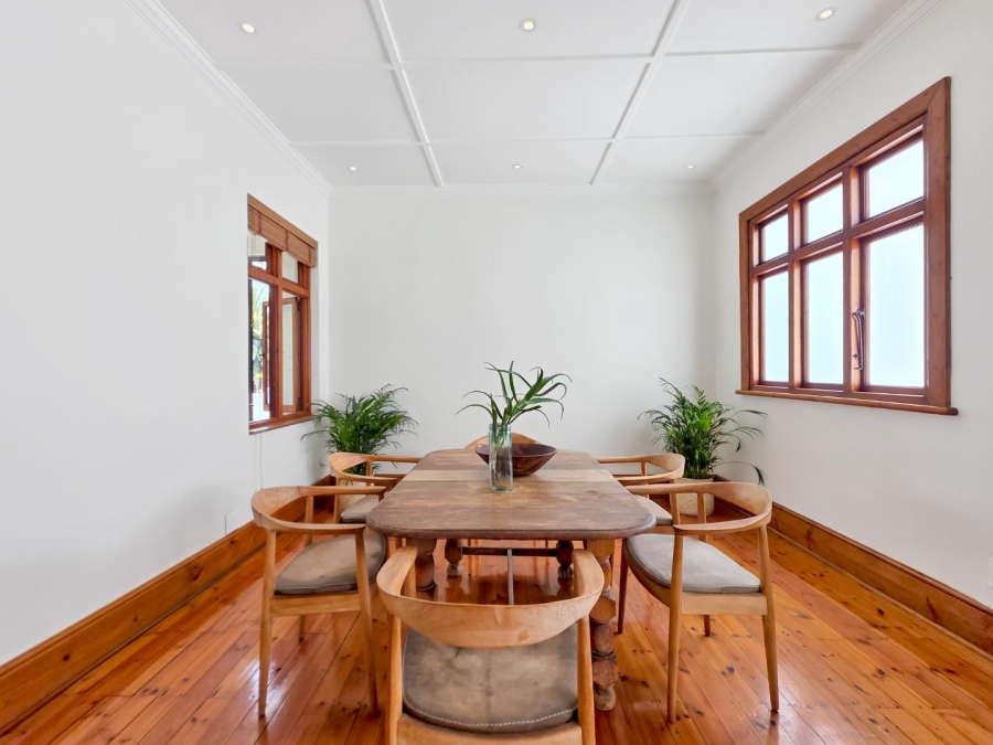 To Let 4 Bedroom Property for Rent in Oranjezicht Western Cape